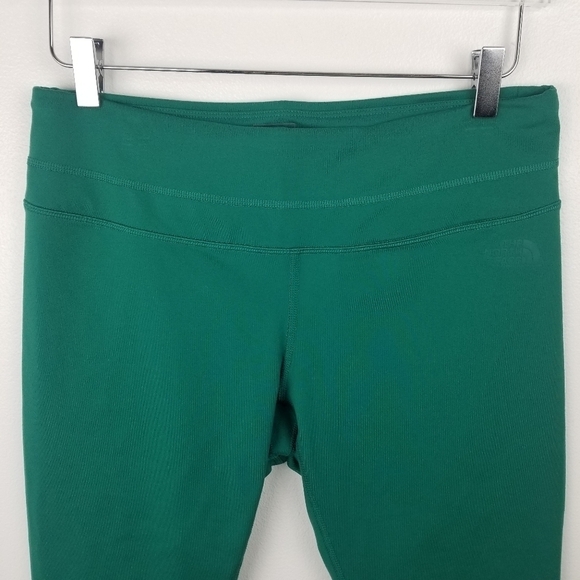 The North Face Green Legging Capris - Picture 4 of 8